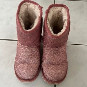 Girl UGG ，size US 1